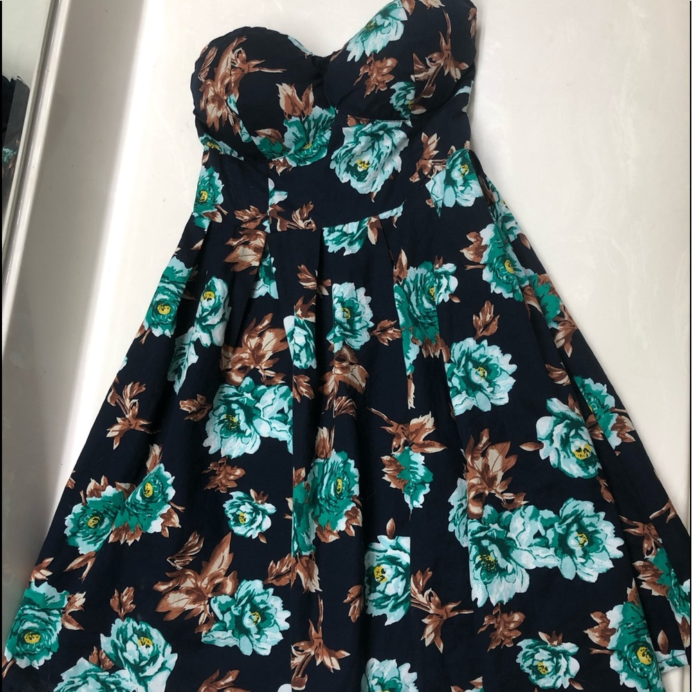 Sleeveless Dress